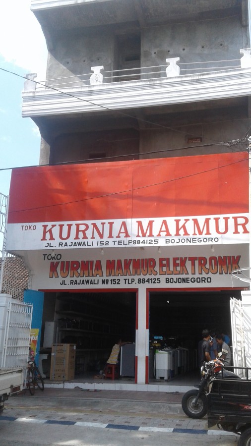 toko kurnia makmur elektronik