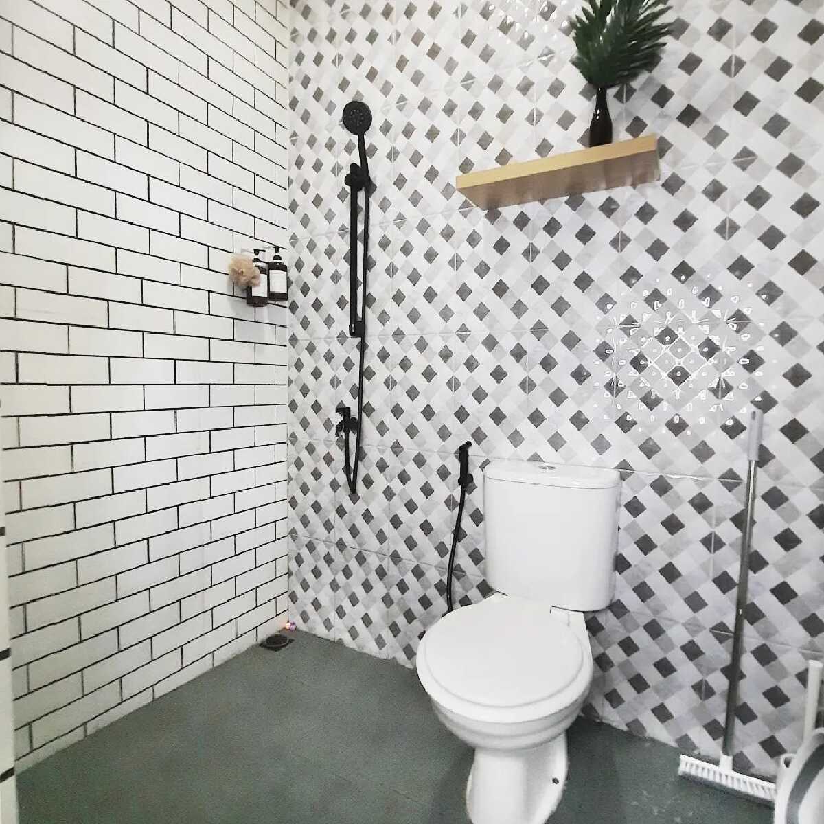 design kamar mandi minimalis kecil