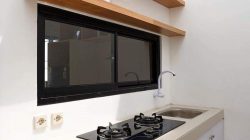 Penempatan Jendela Dapur Yang Tepat Untuk Sirkulasi Udara Yang Lebih Baik